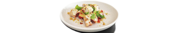 Tonijn met trappeur en tomatensalade met balsamico dressing
